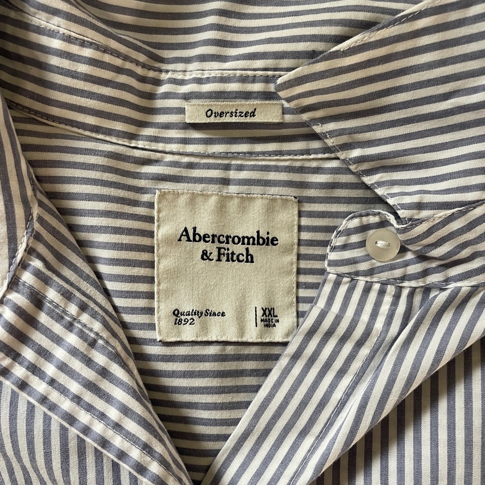 Abercrombie & Fitch Blue/White Stripe Oversized Collared Shirt - Picture 2 of 4